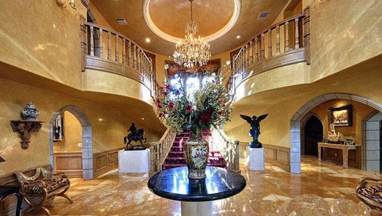 別墅裝修設(shè)計(jì)星布蘭妮上億豪宅